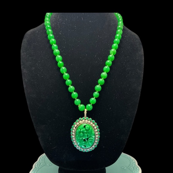 Vintage Artisan Jewelry - Vintage Jadeite & Pearl Statement Necklace – Art Deco Style Pendant, Double Halo